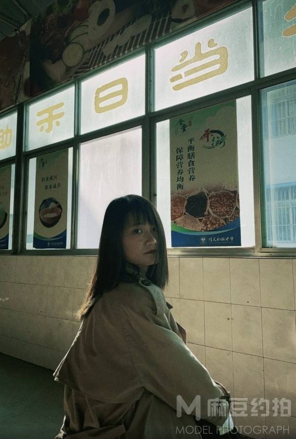 胶片模特