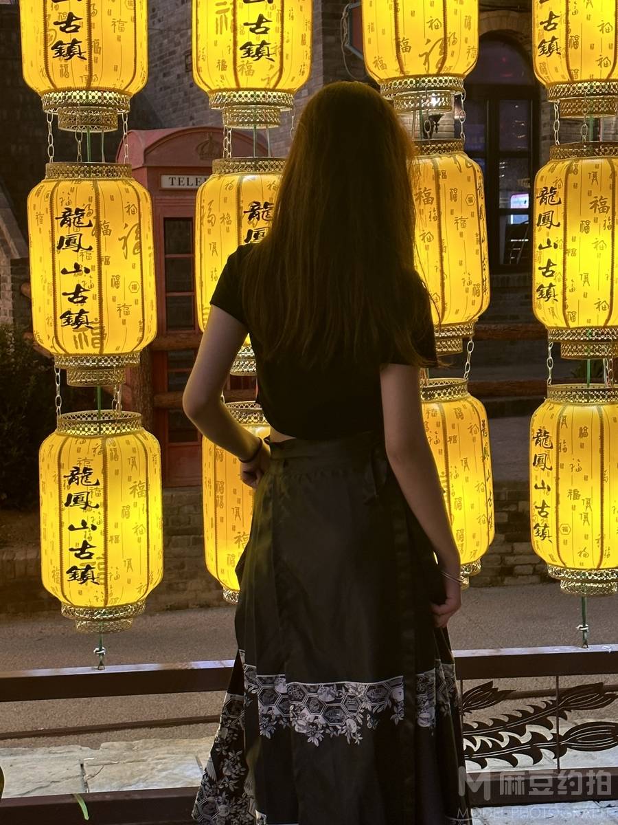 民国模特
