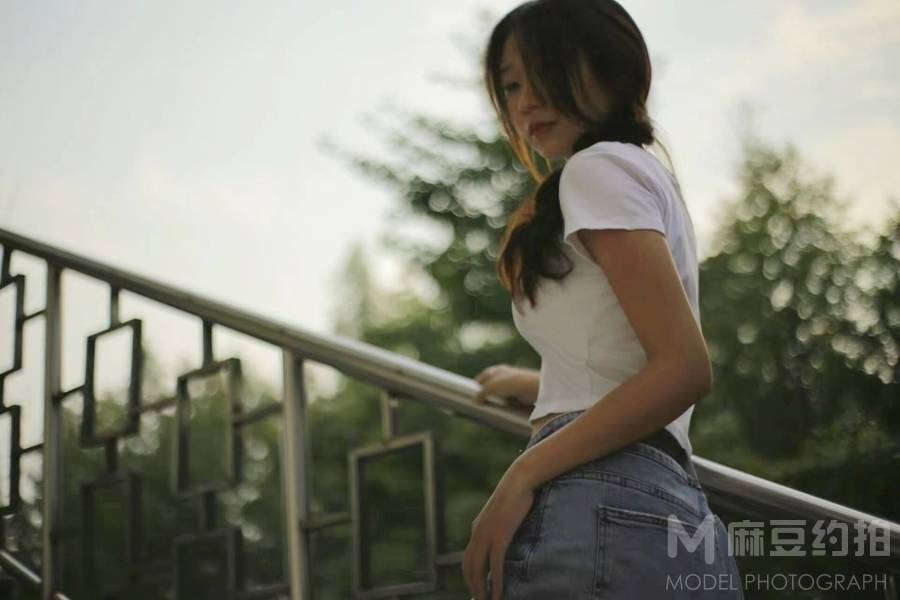 校园模特