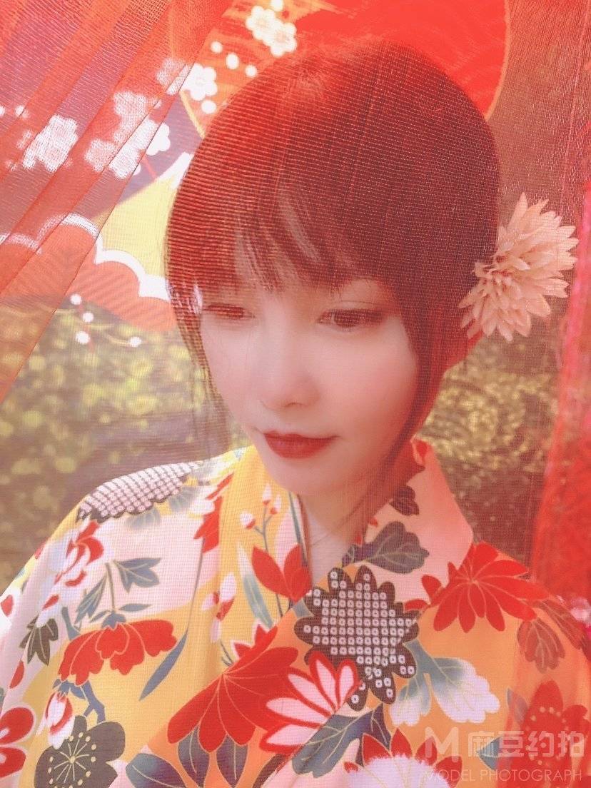 日系模特