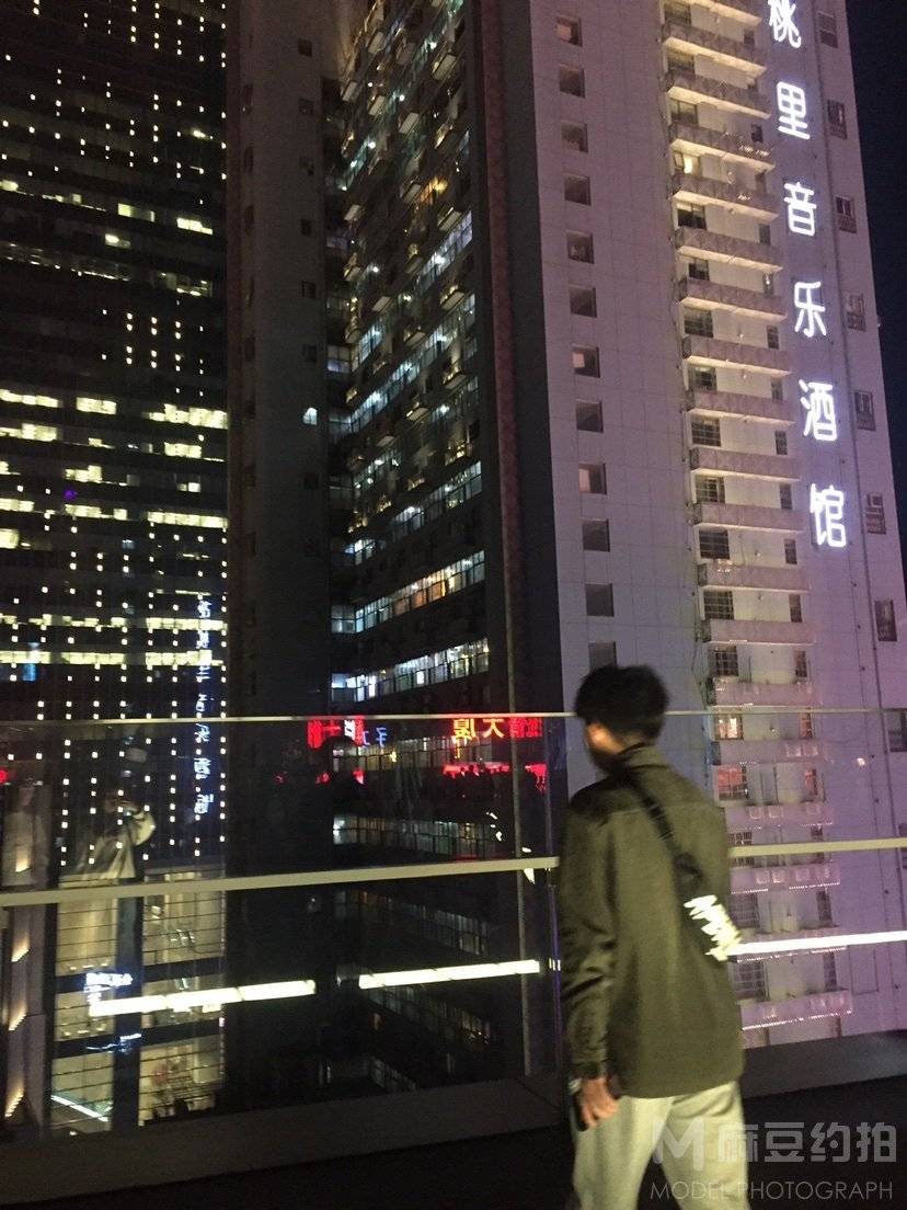 情侣模特