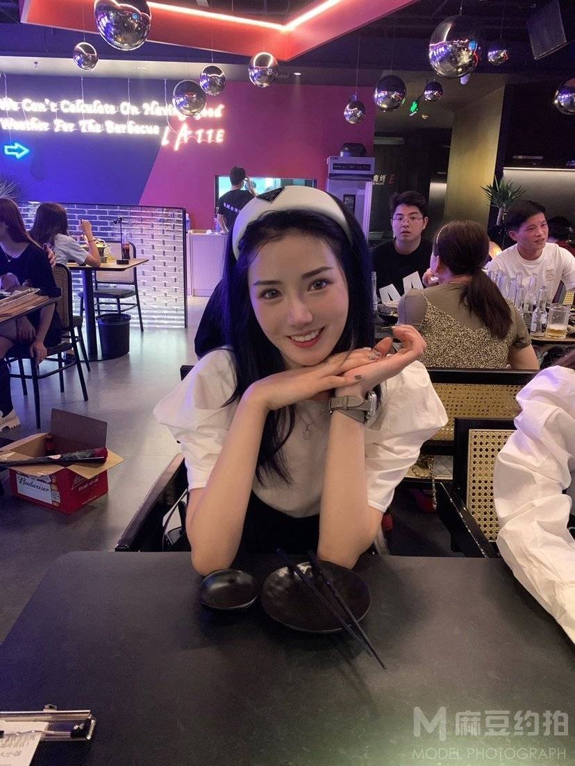 商务模特