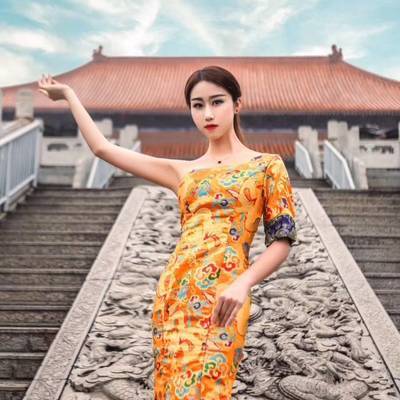 汉服模特
