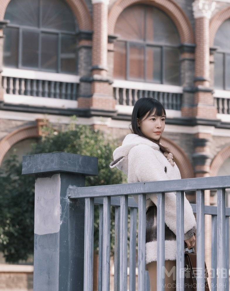 胶片模特