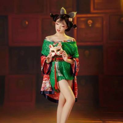妆容模特