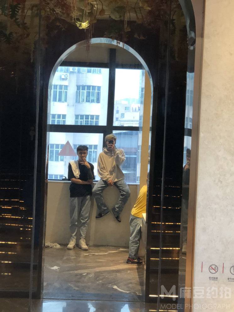 暗黑模特