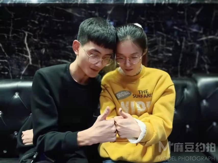 情侣模特