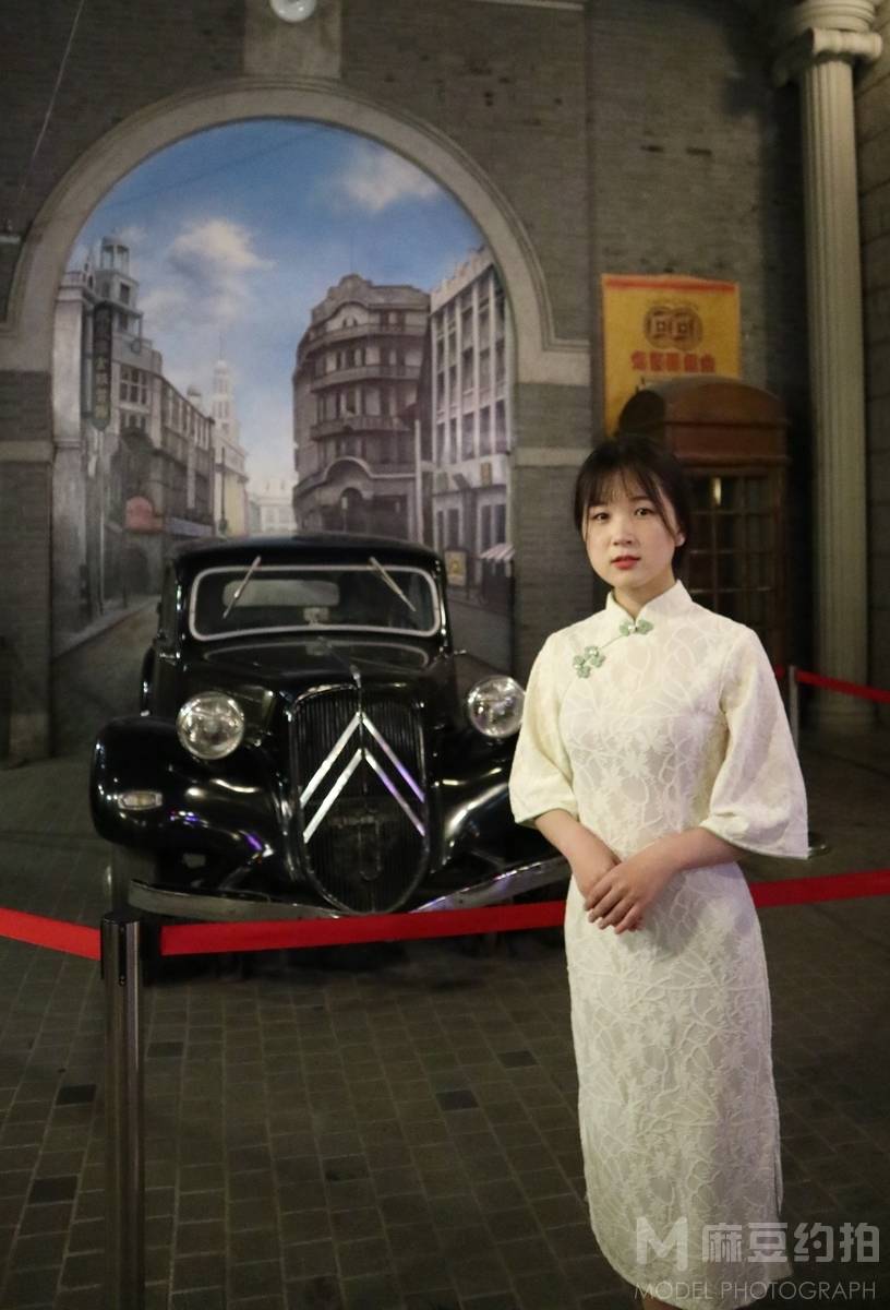 民国模特