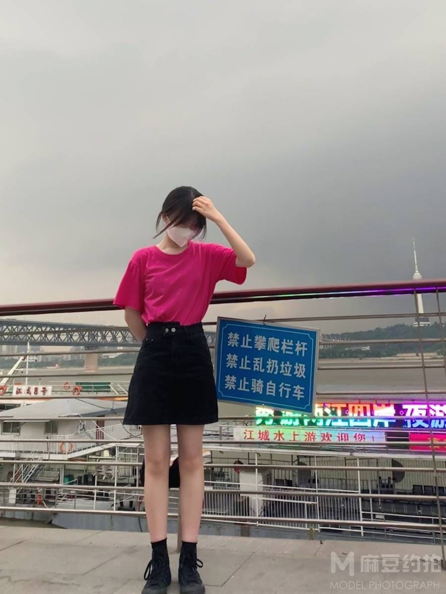 纪实模特