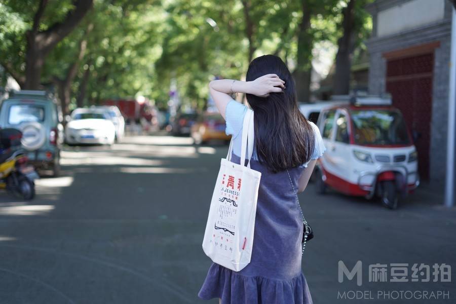 胶片模特