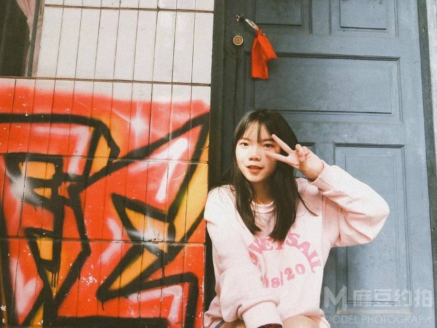 校园模特