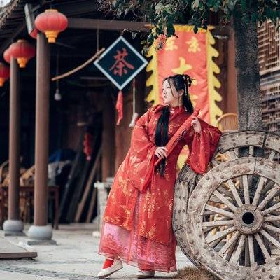 汉服模特