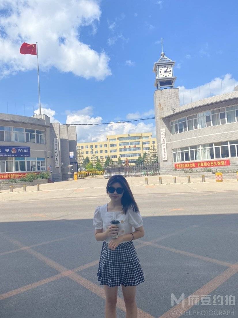校园模特