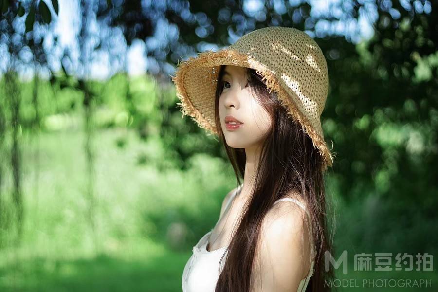 清新模特