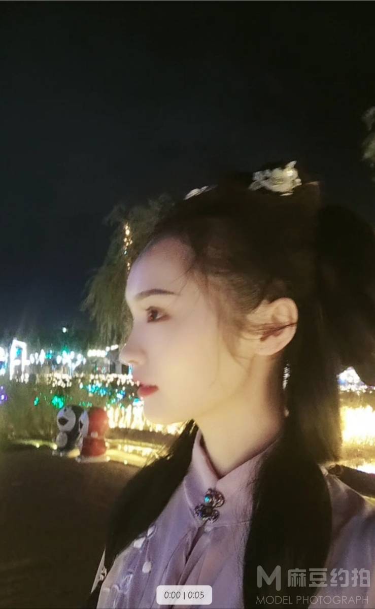 民国模特