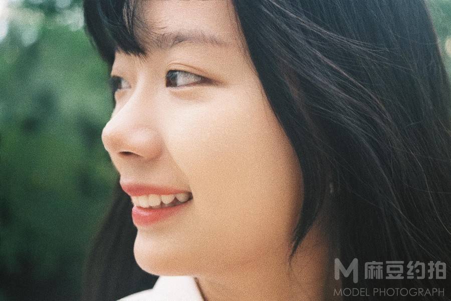 胶片模特