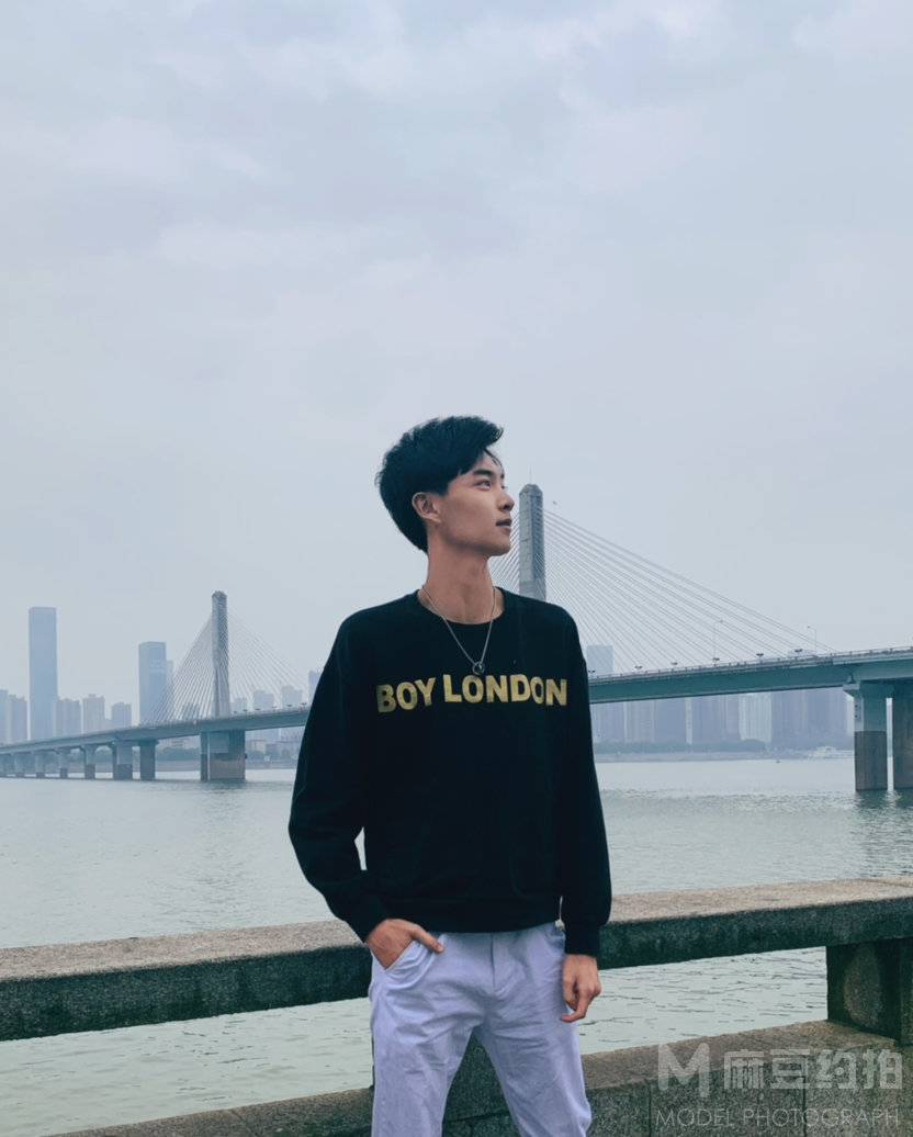 情侣模特