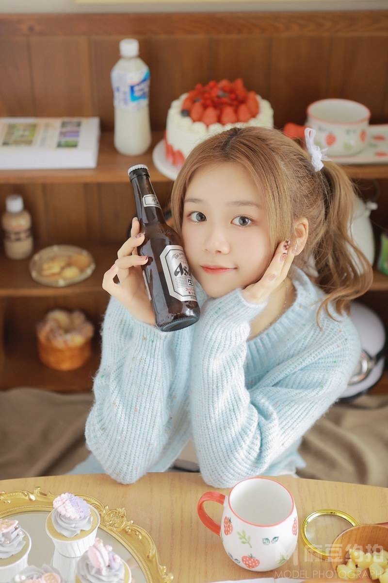 胶片模特