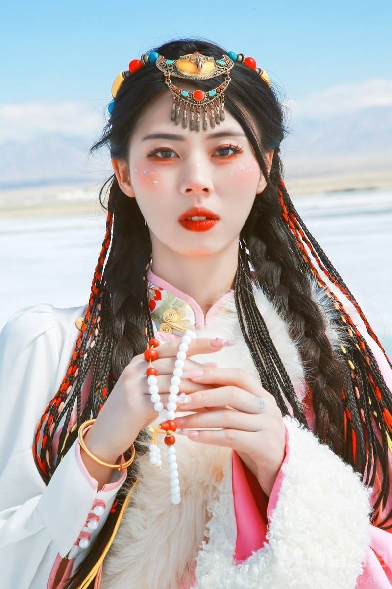 妆容模特