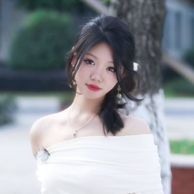 黑白模特