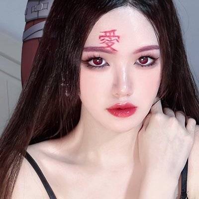 妆容模特