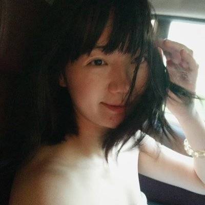 宝丽来模特