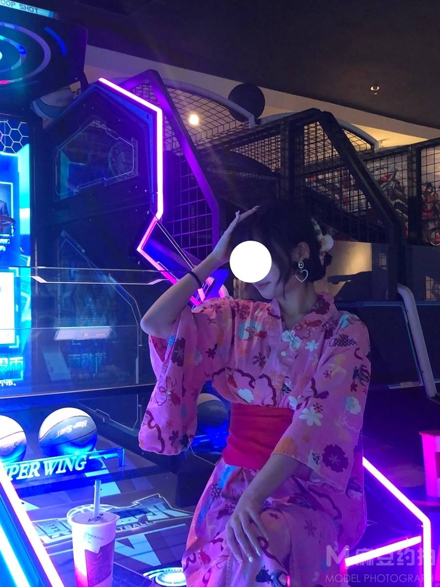 和服模特