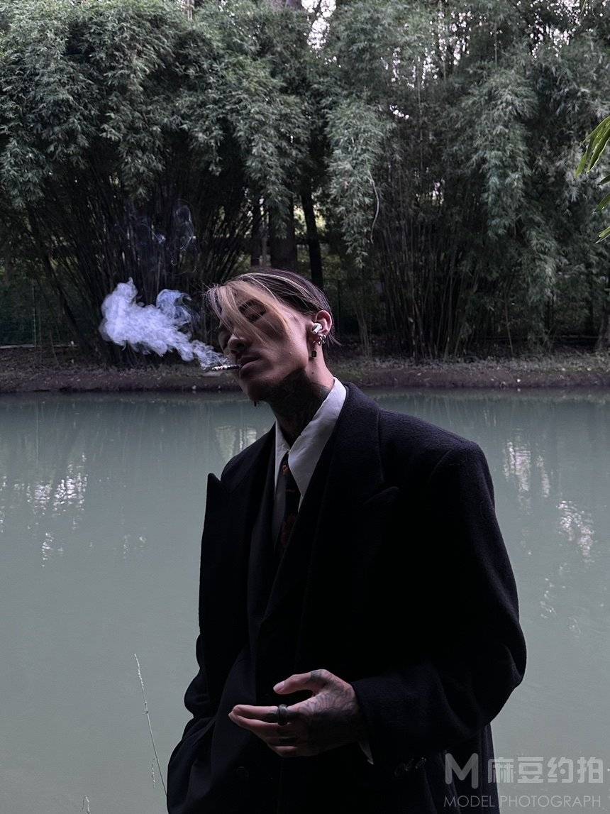 暗黑模特