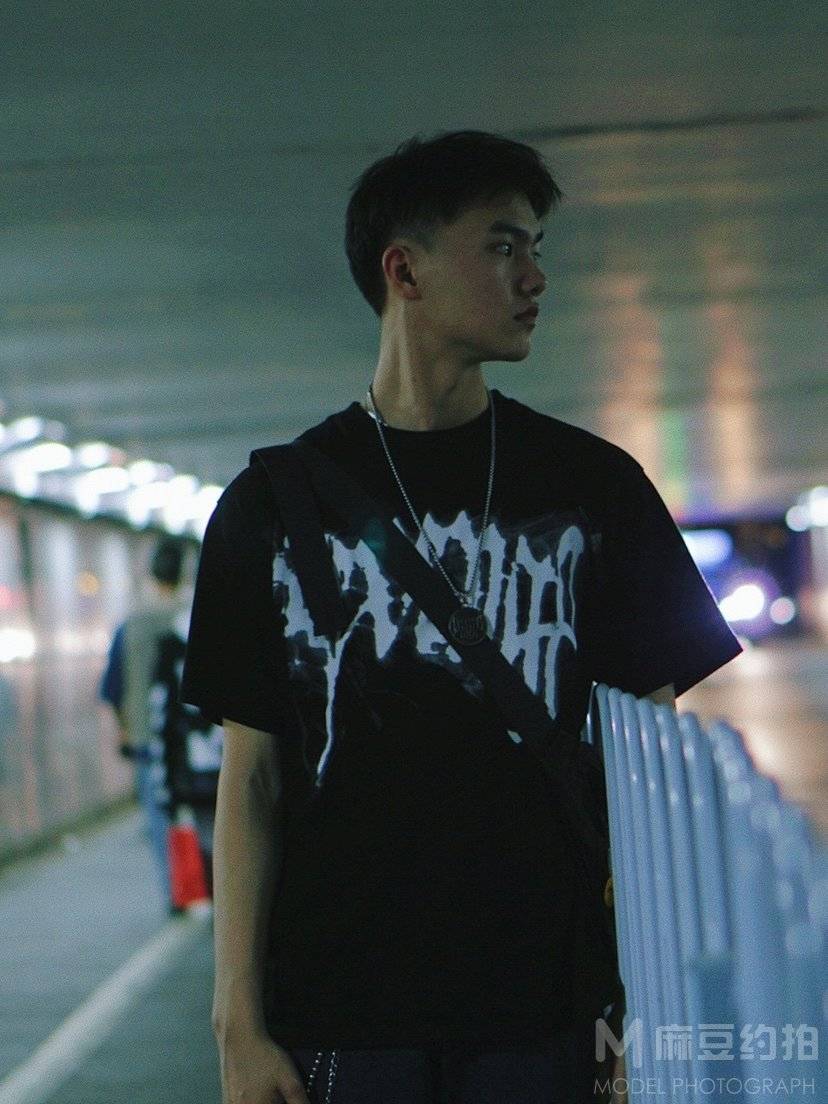 夜景模特