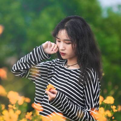 情绪模特