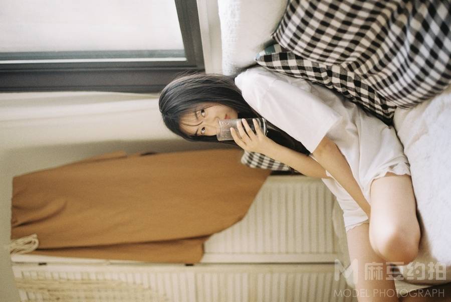 胶片模特
