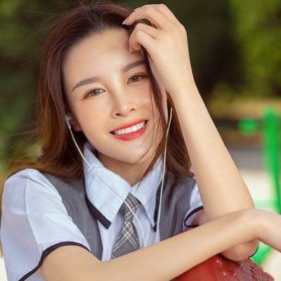 清新模特