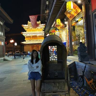 清新模特