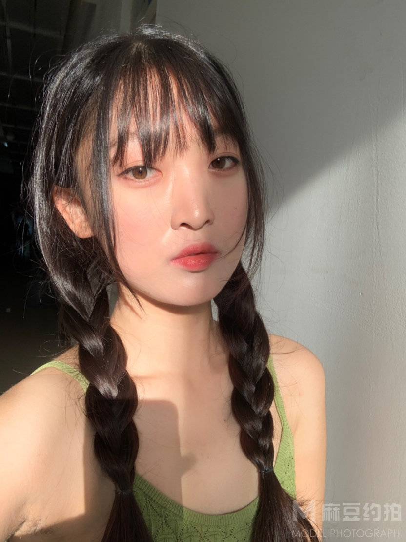 胶片模特