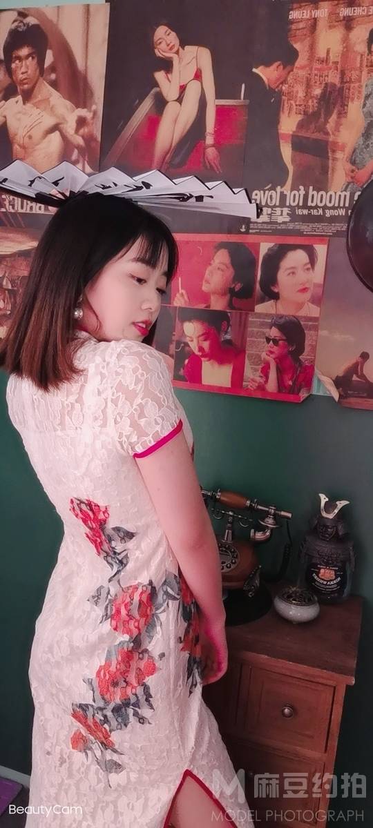 民国模特