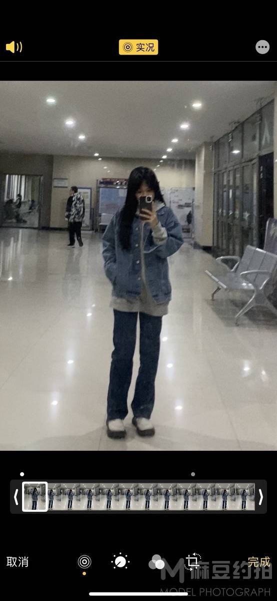 胶片模特