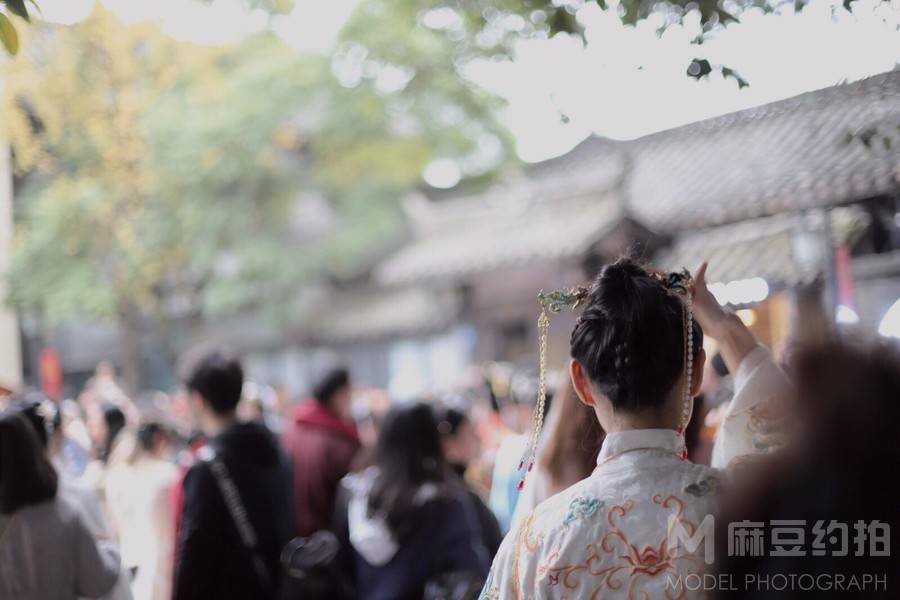 汉服模特