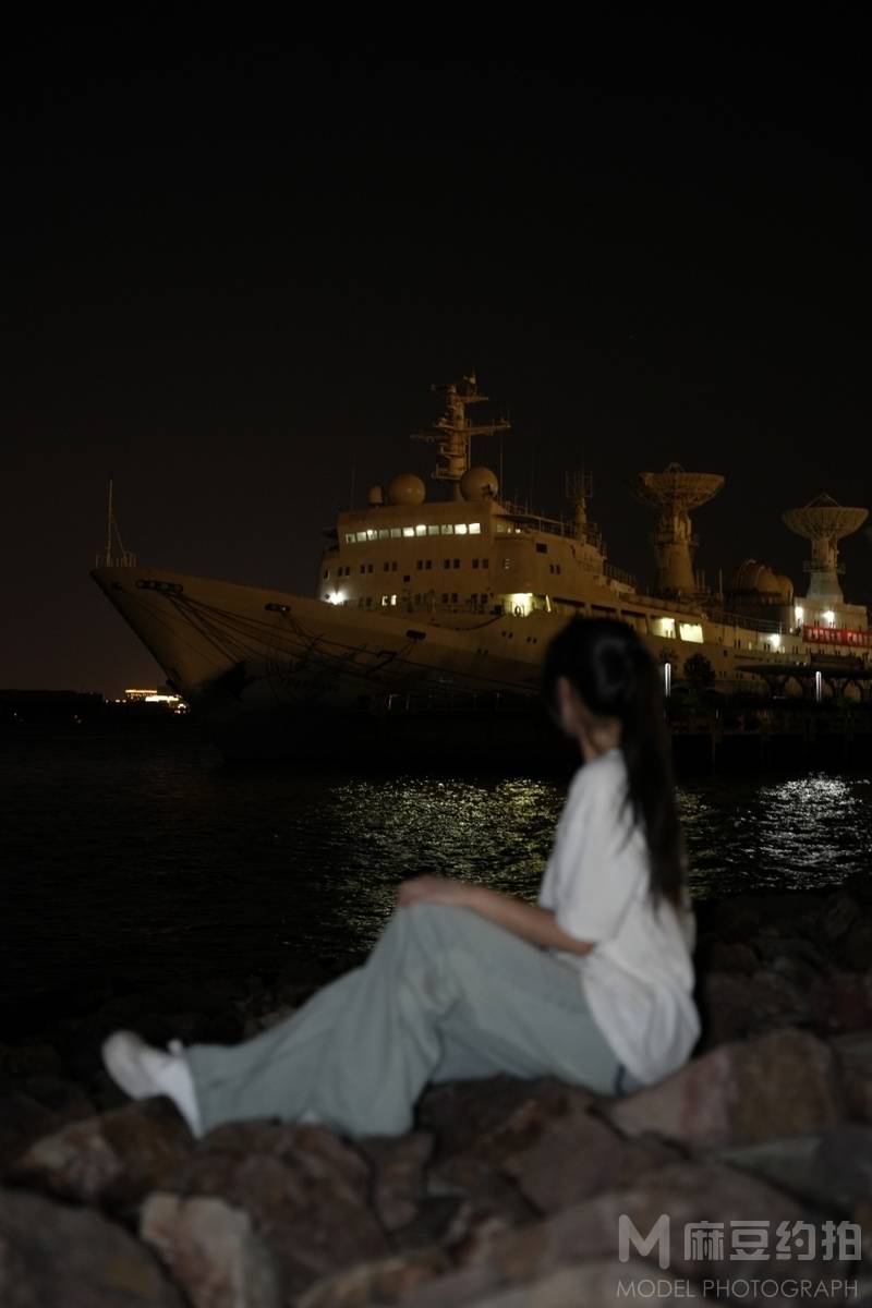 夜景模特