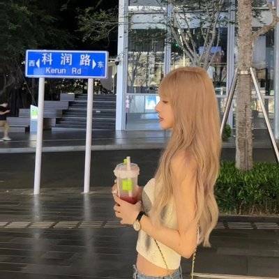 清新模特