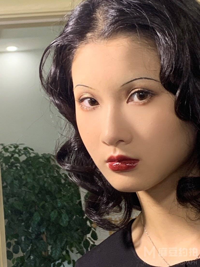 妆容模特
