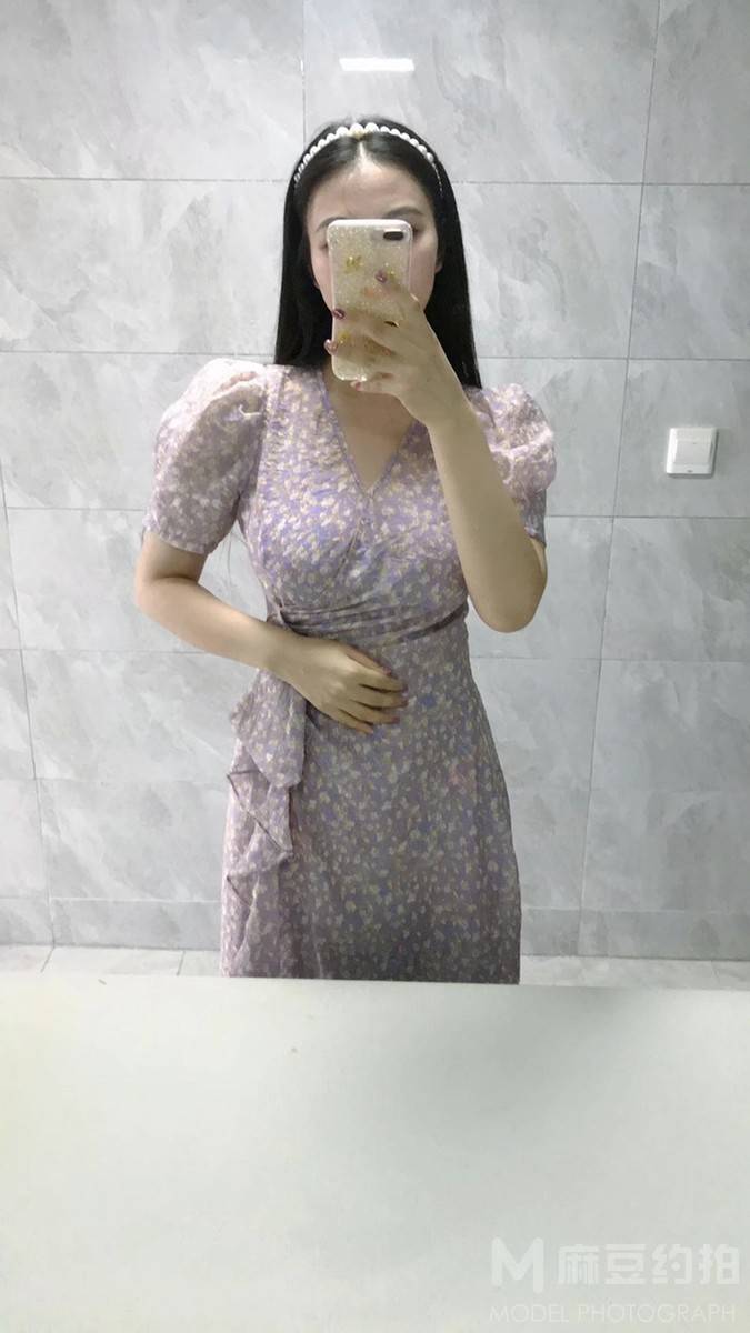 纪实模特