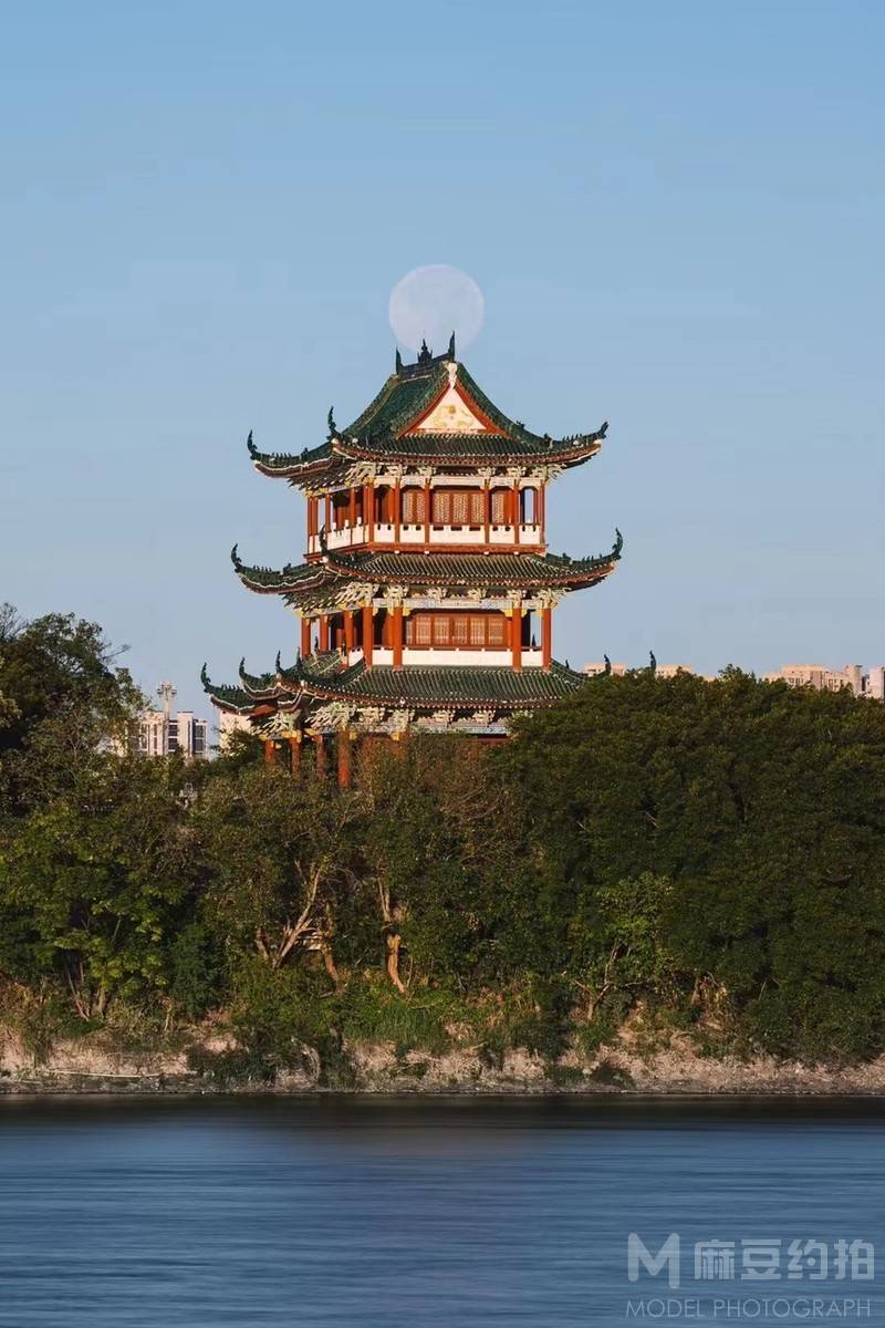 纪实模特