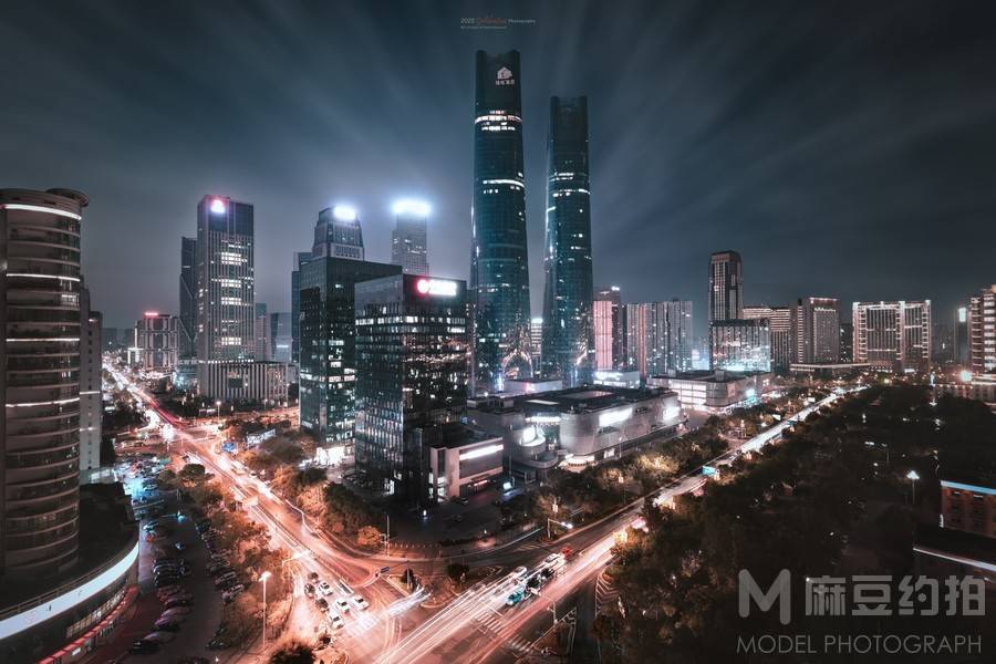 夜景模特