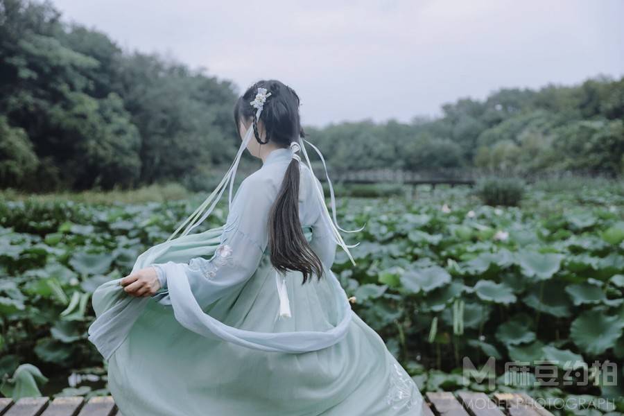 民国模特