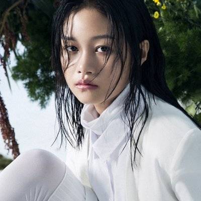 黑白模特