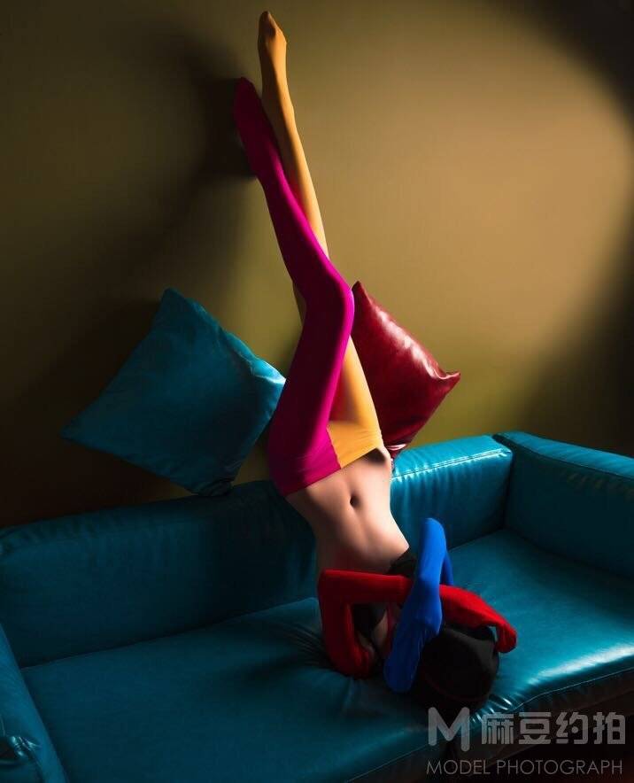 情绪模特
