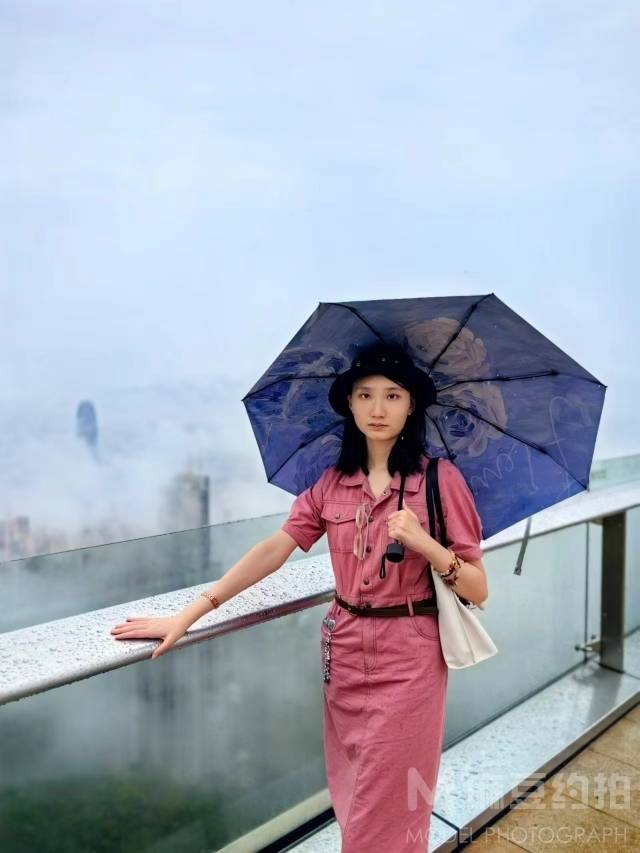 纪实模特