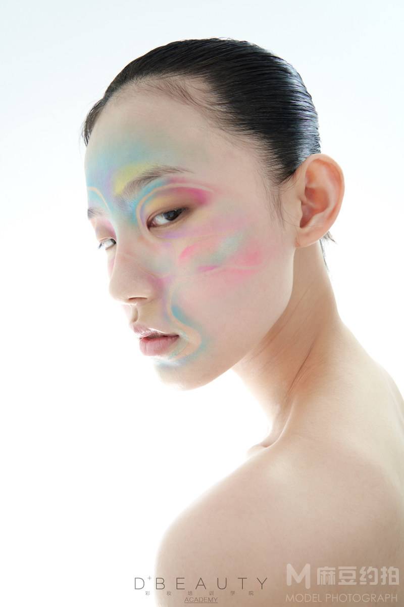 妆容模特