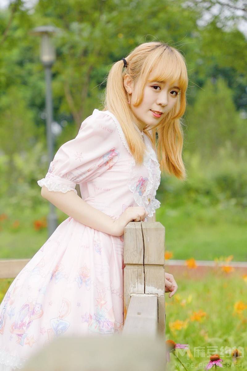 少女模特