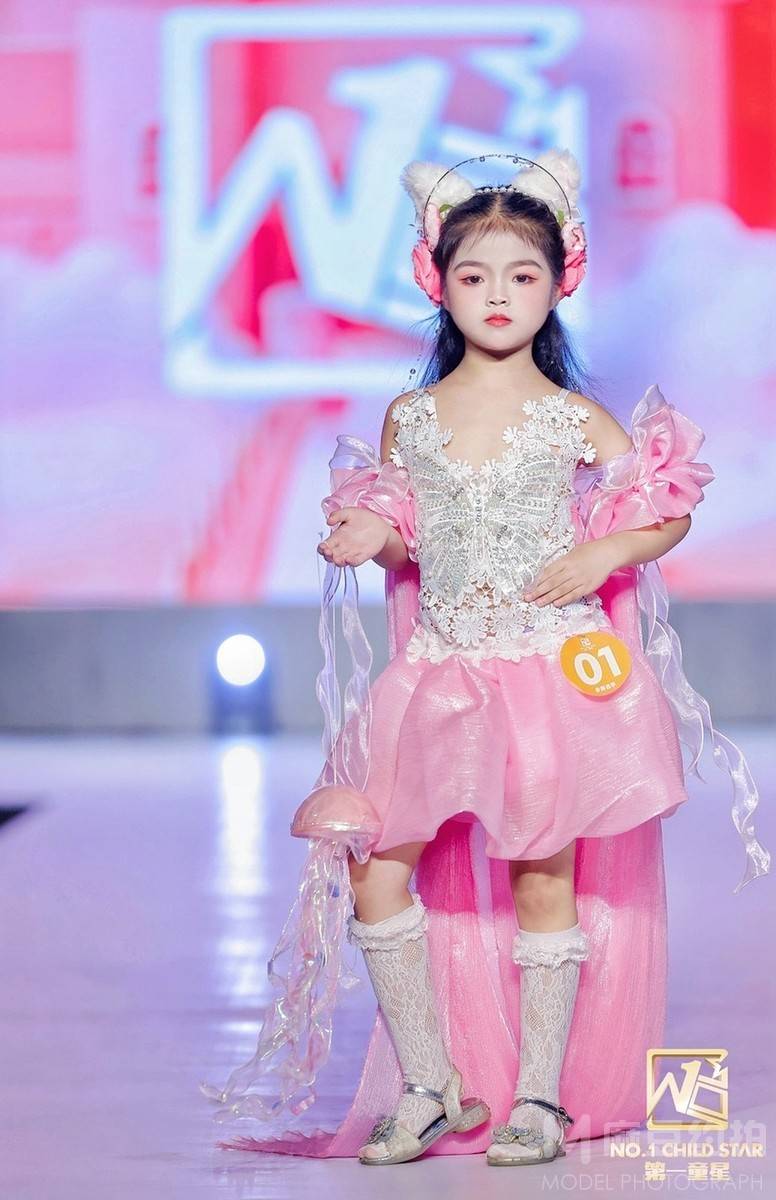 儿童摄影模特